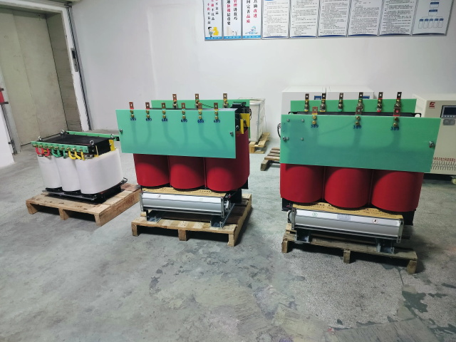 和田市KS11-1000KVA矿用变压器